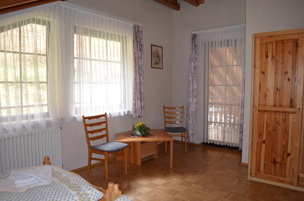 Hotel Restaurant Waldschloessel Speyerbrunn Стая снимка